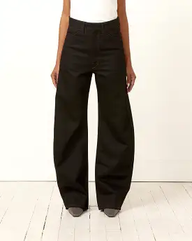 High Waisted Curved Pant in Black