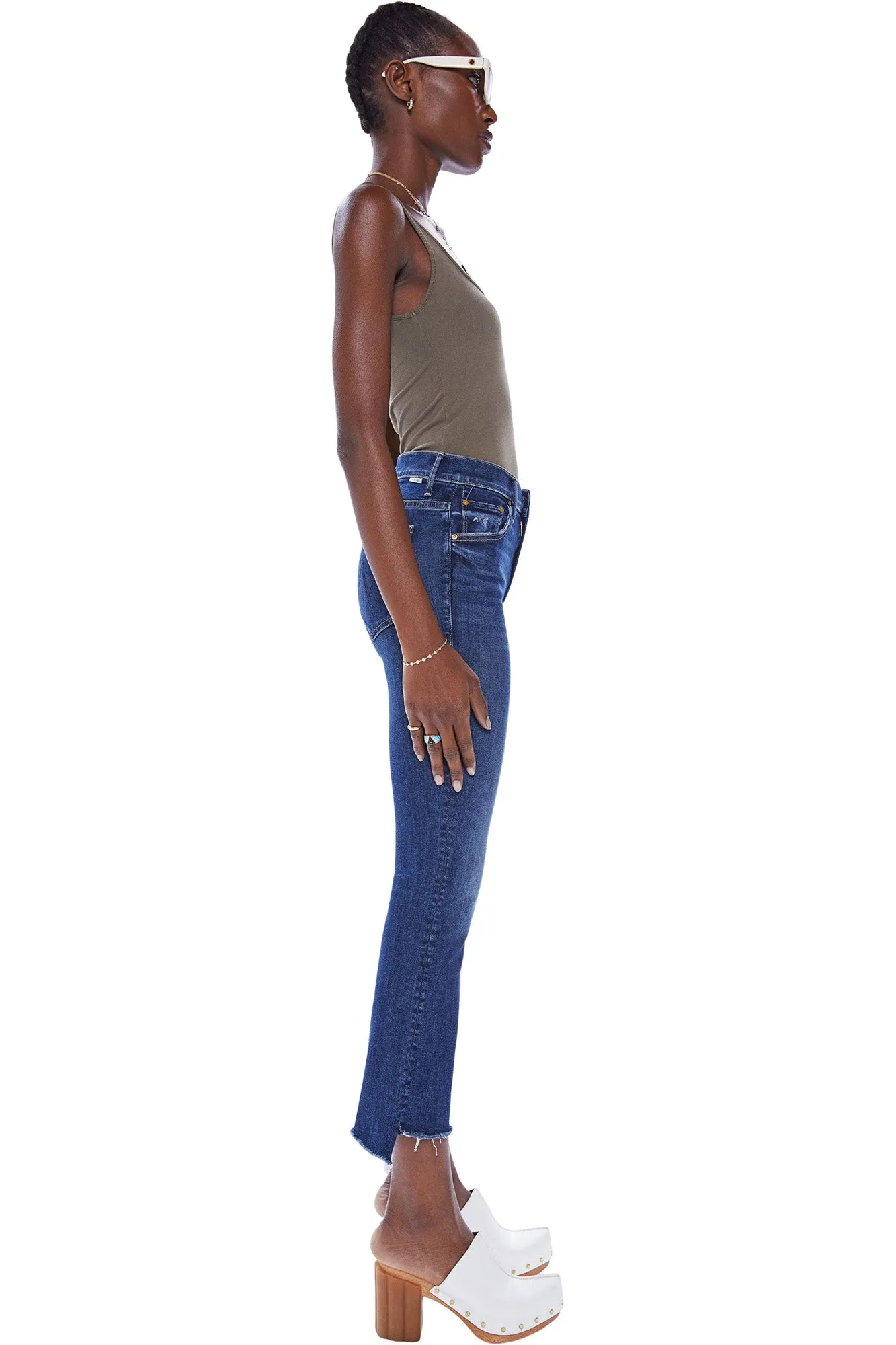 MOTHER Denim The Insider Crop Step Fray- in Teaming Up