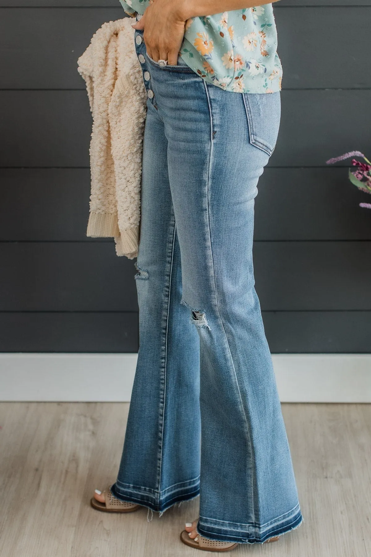 Sneak Peek High-Rise Boot Cut Jeans- Lucia Wash