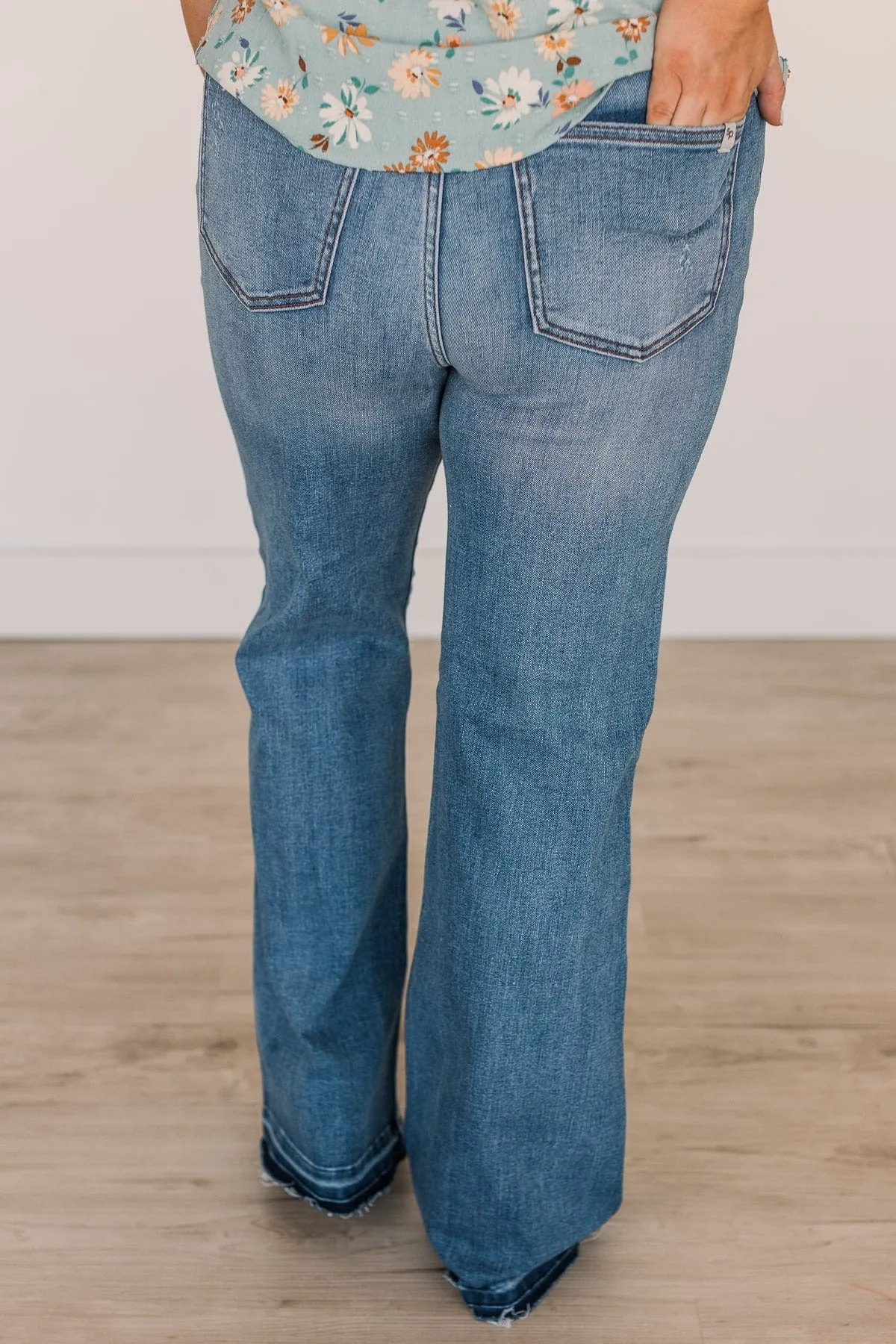 Sneak Peek High-Rise Boot Cut Jeans- Lucia Wash