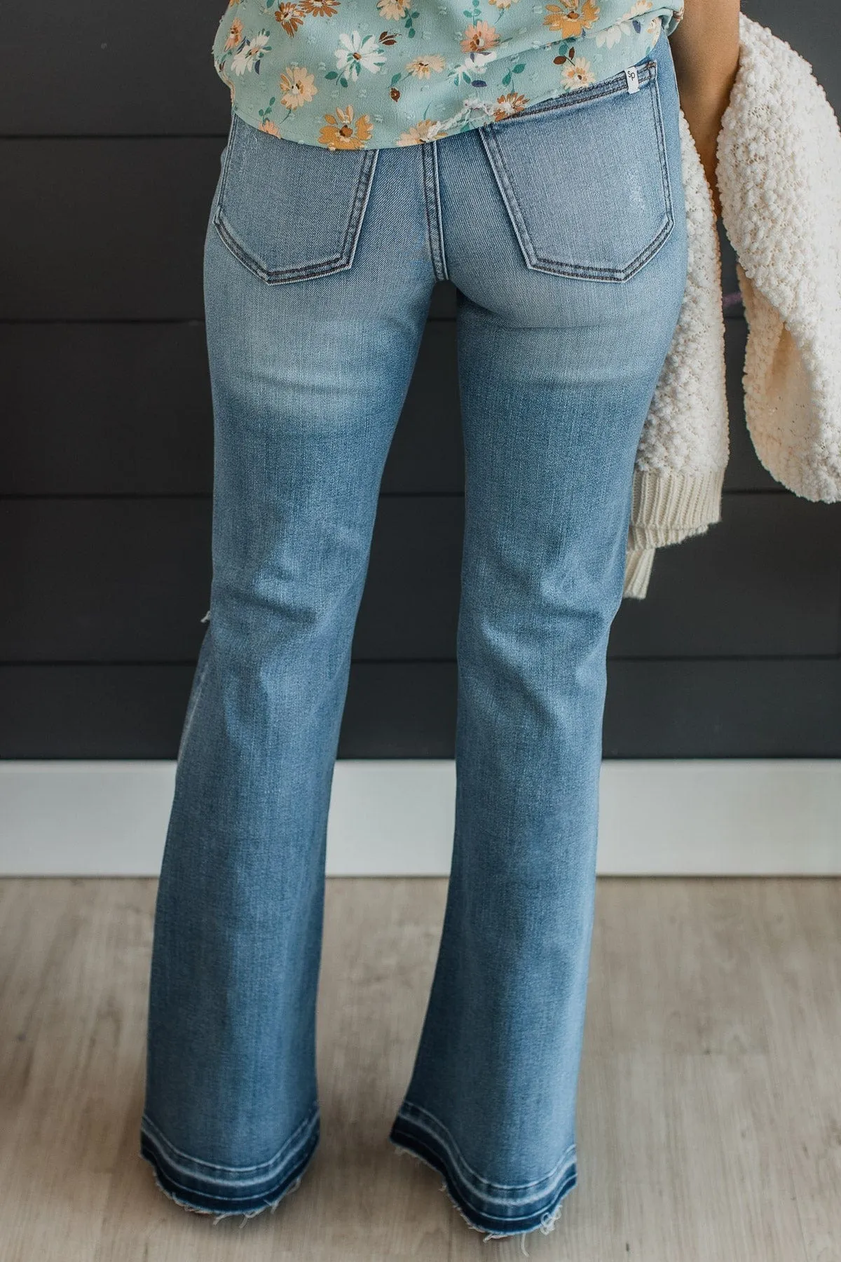 Sneak Peek High-Rise Boot Cut Jeans- Lucia Wash