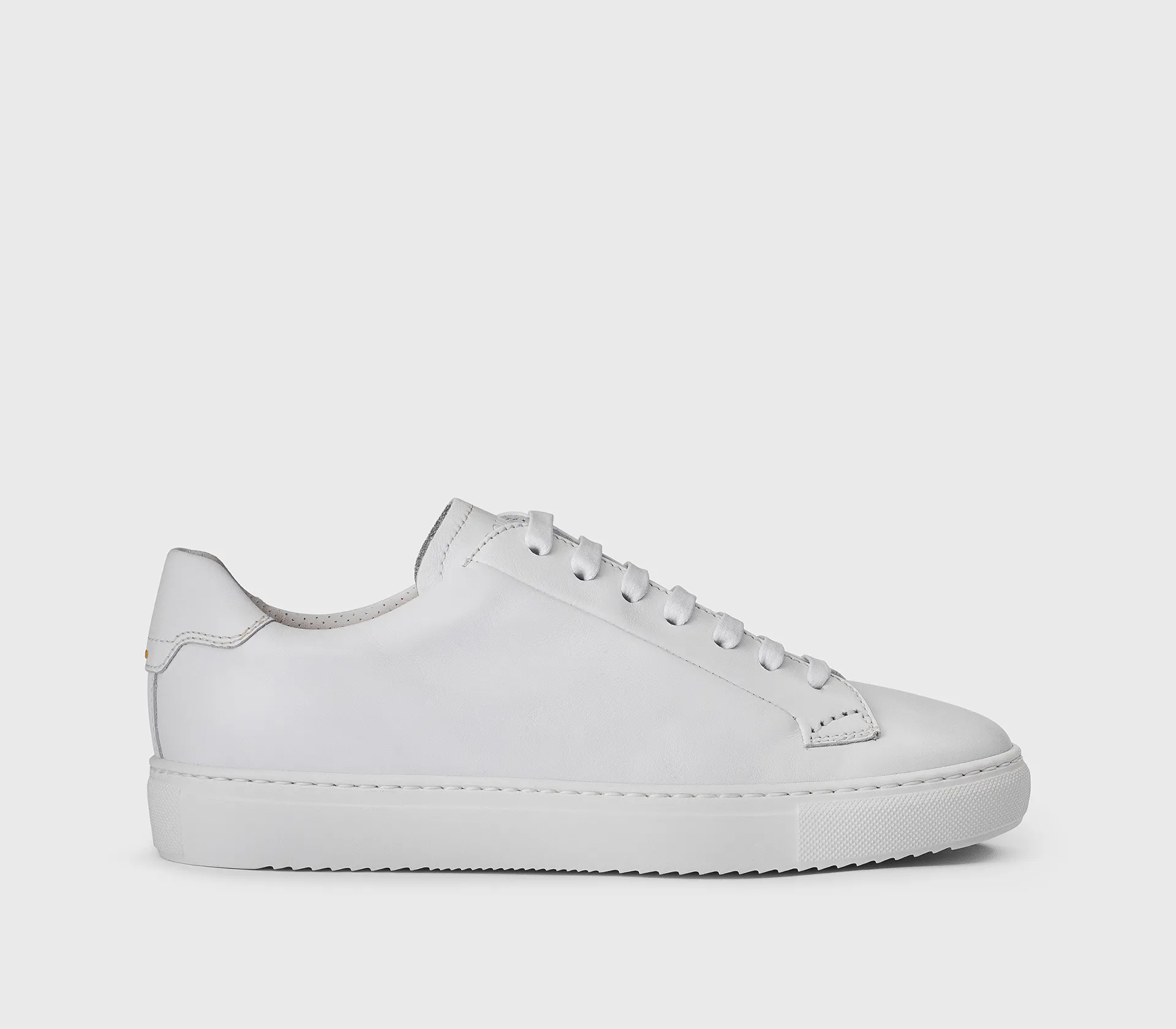 Sneaker in white leather