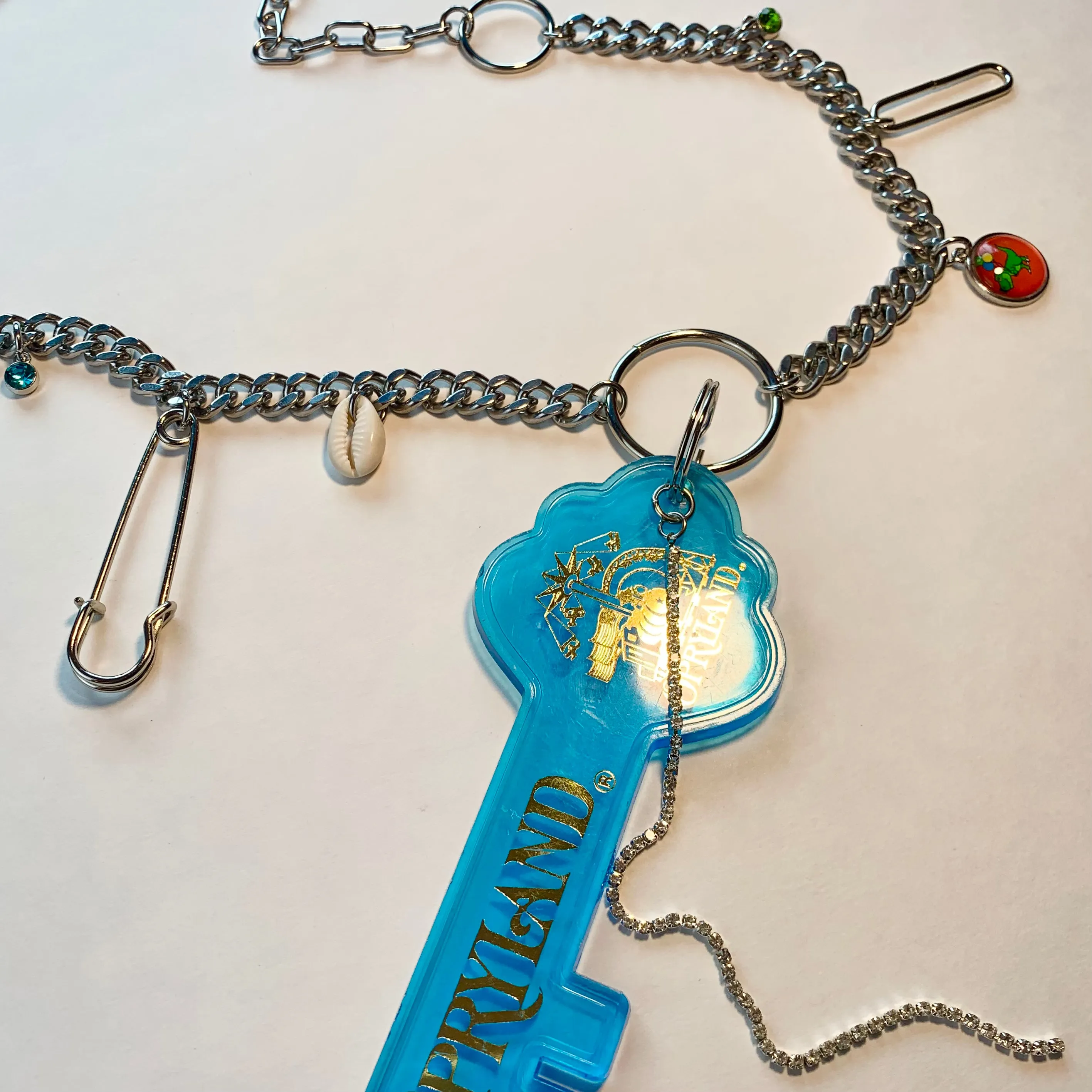 Souvenir charm belt/necklace