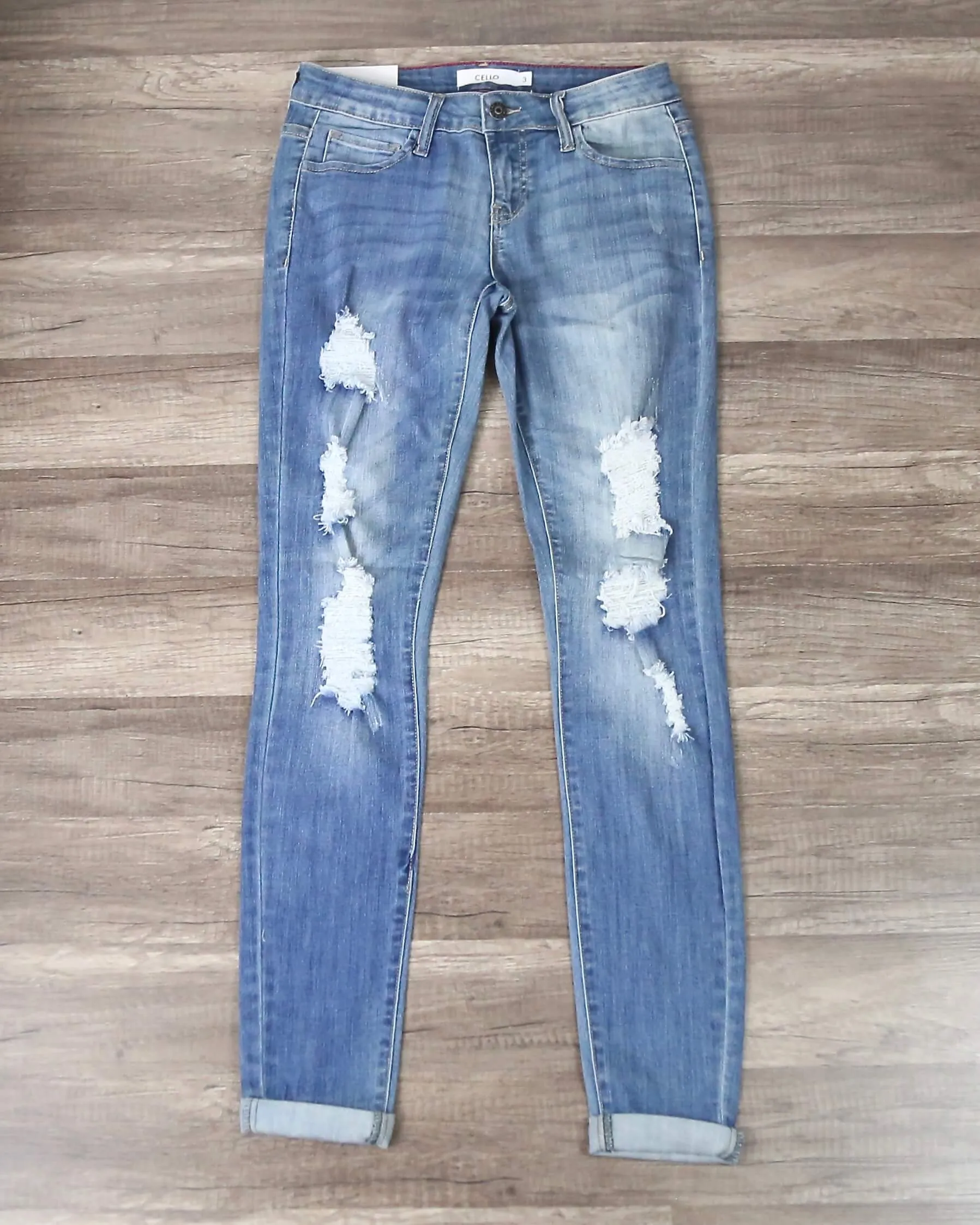 Victoria Destroyed Mid Rise Rolled Skinny in Medium Wash