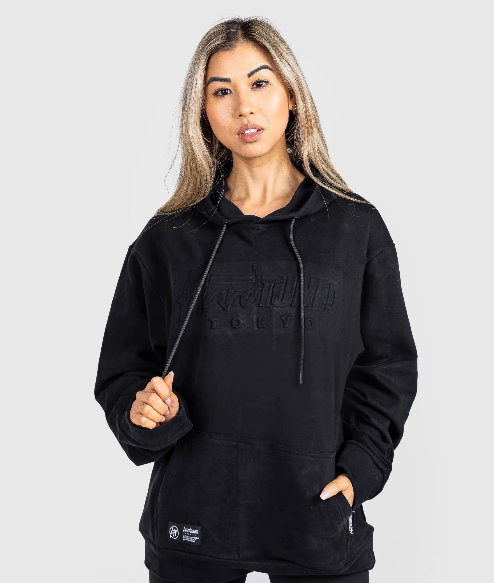 Women's Hardtuned Embossed P1 Fleece Hoodie - Black